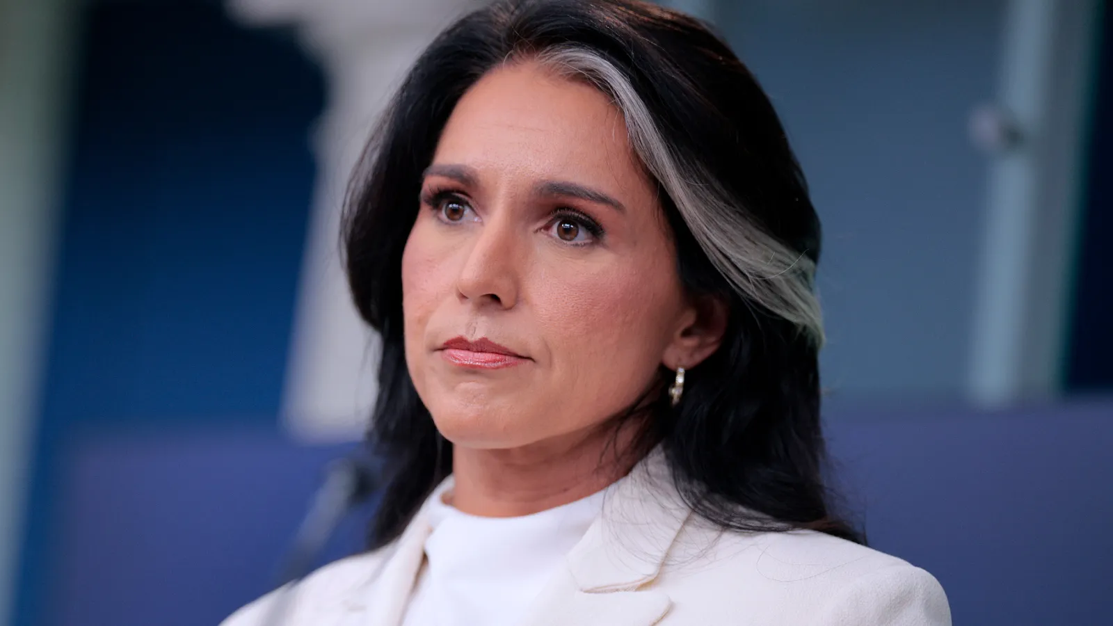 Tulsi Gabbard Resigns as Director of National Intelligence