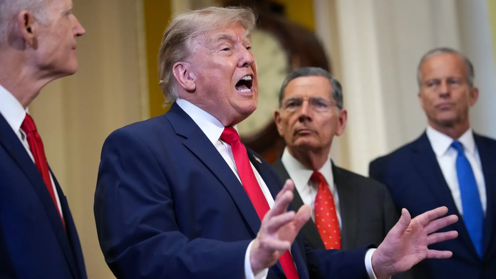 Trump Calls Republican a ‘Lunatic’ in Chaotic Senate Meeting