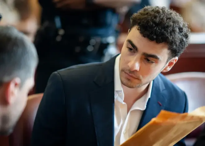 Luigi Mangione Files ‘Extreme Emotional Disturbance’ Defense in Shooting of UnitedHealthcare CEO