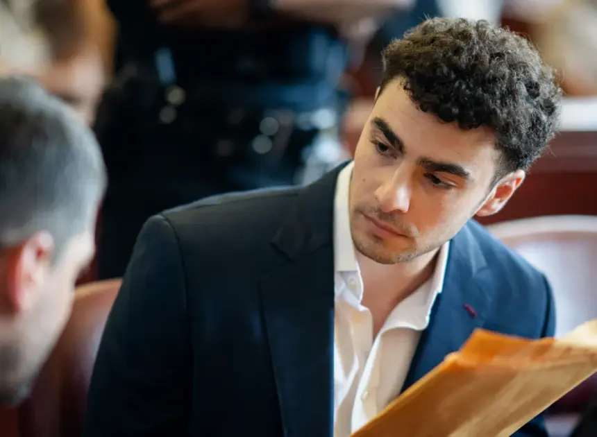 Luigi Mangione Files ‘Extreme Emotional Disturbance’ Defense in Shooting of UnitedHealthcare CEO