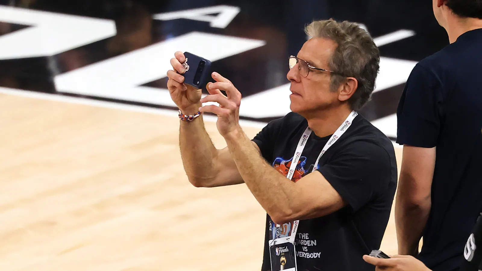 Can’t Get Enough Knicks? Ben Stiller Is Making a Doc About the Team