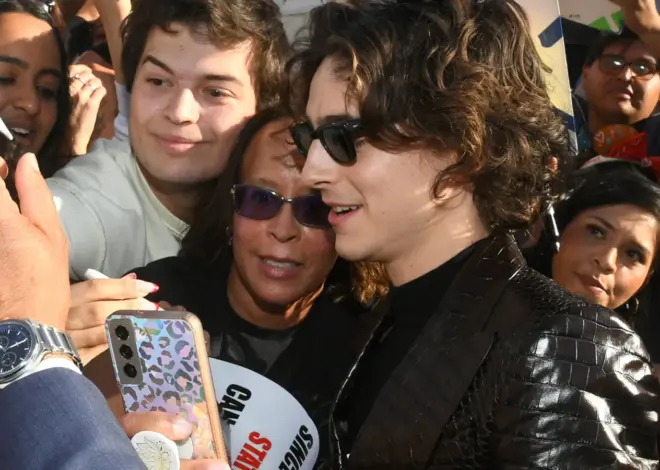 Why Club Chalamet Is at the Center of Paris Fashion Week Drama