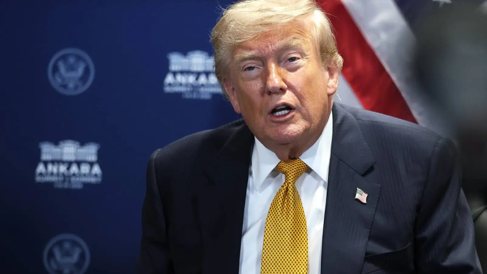 Trump Praises ICE Following Killings: ‘Doing a GREAT Job’