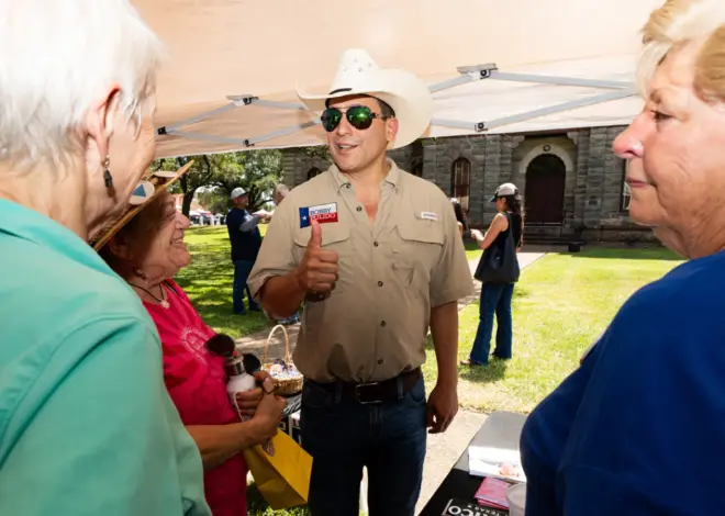 Quinceañeras to Congress: Bobby Pulido Finds a New Way to Represent Tejanos