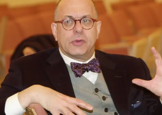 Ex-Bard President Resigns From College Roles Over Epstein Email